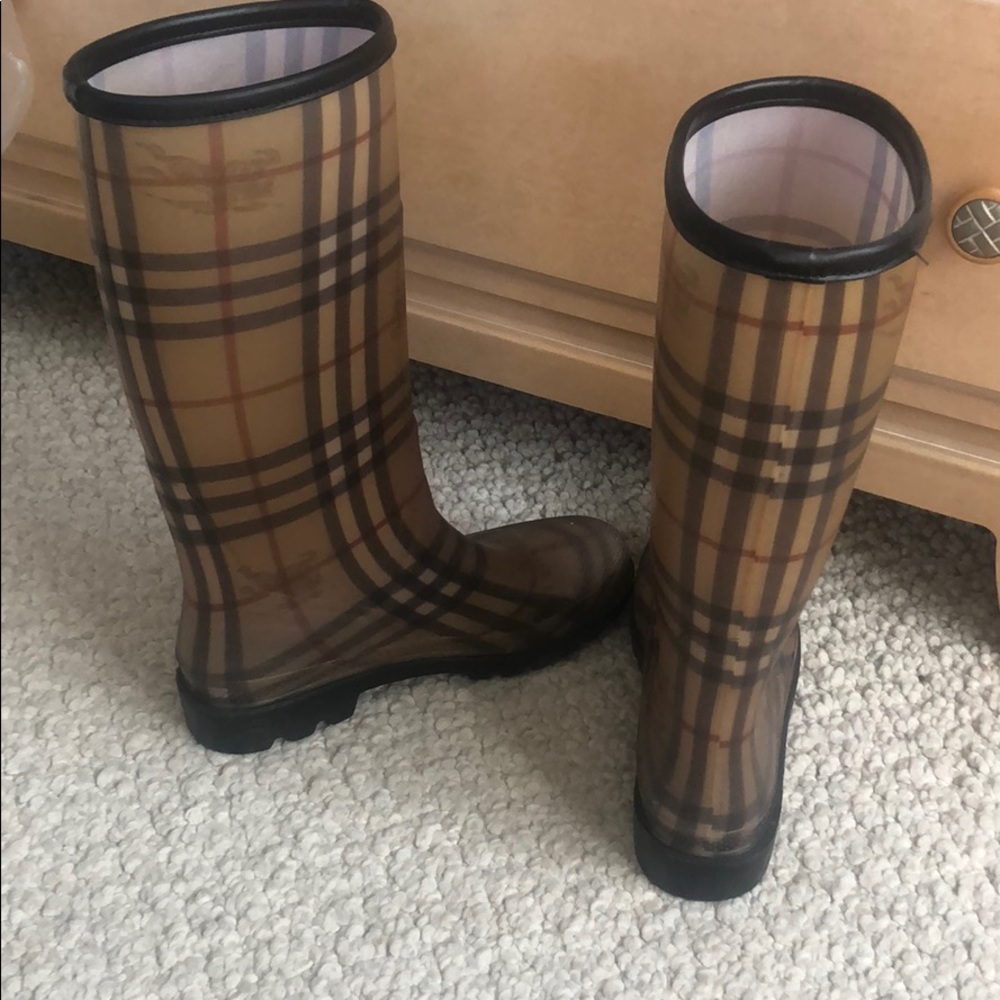 Burberry boot - Picture 5 of 7